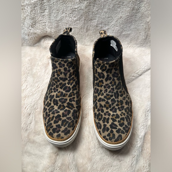 Toms Bryce Tan Classic Leopard Print Slip On Sneakers Women's Size 8.5 - Picture 5 of 8